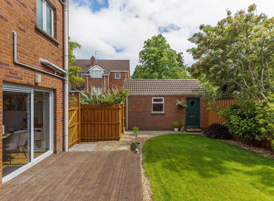 5 Gardenmore, Belfast, BT15 5ET