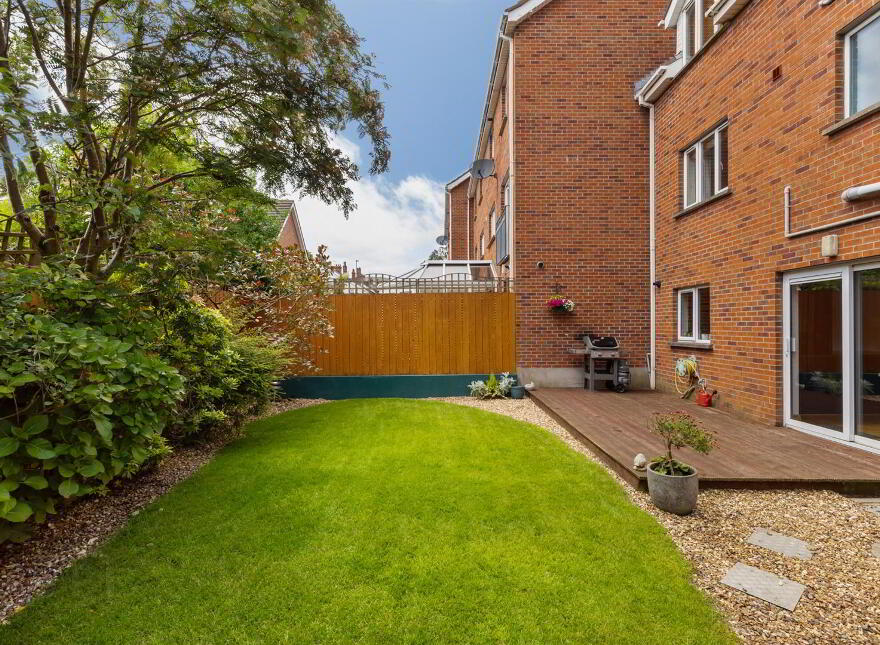 5 Gardenmore, Belfast, BT15 5ET