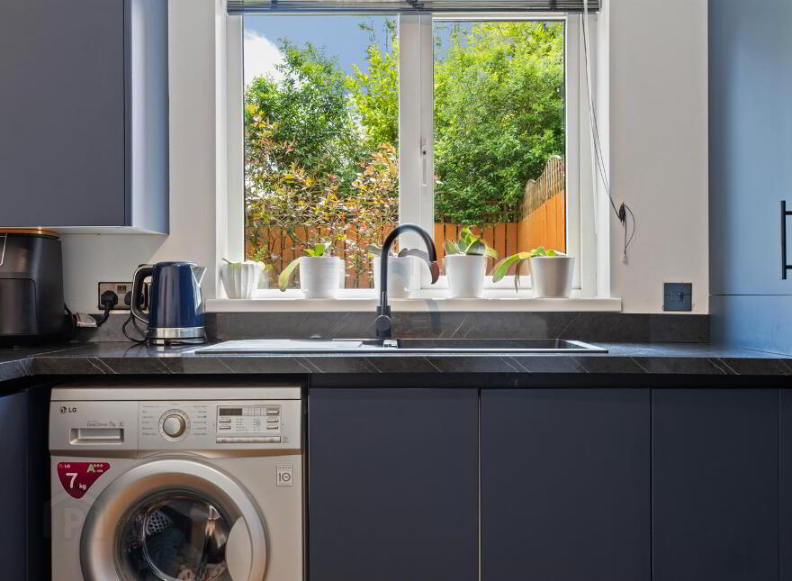 5 Gardenmore, Belfast, BT15 5ET