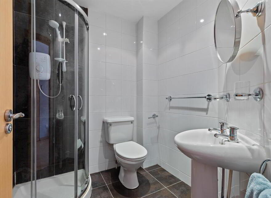 5 Gardenmore, Belfast, BT15 5ET