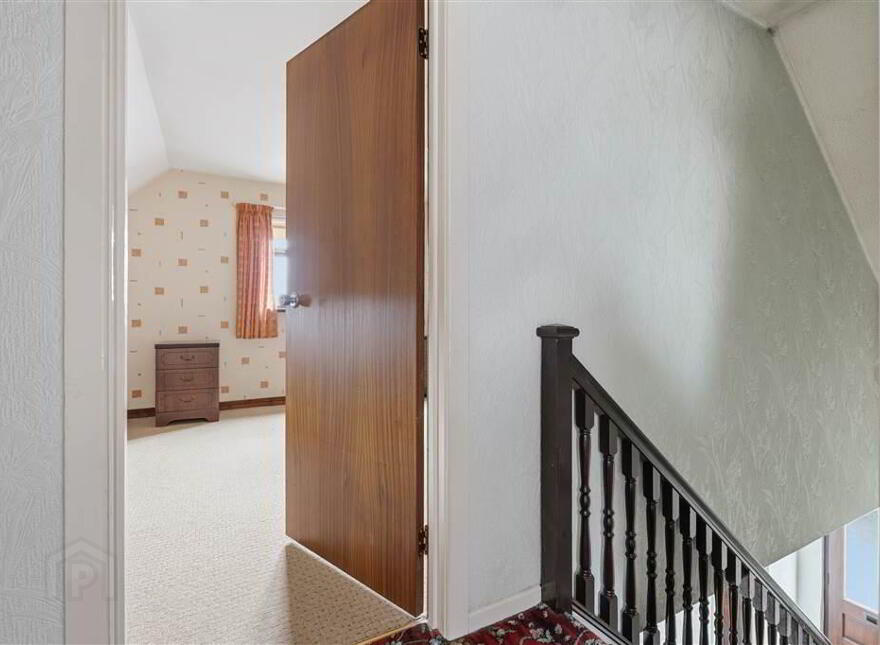 76 Meadowvale, Ballymena, BT42 4EY