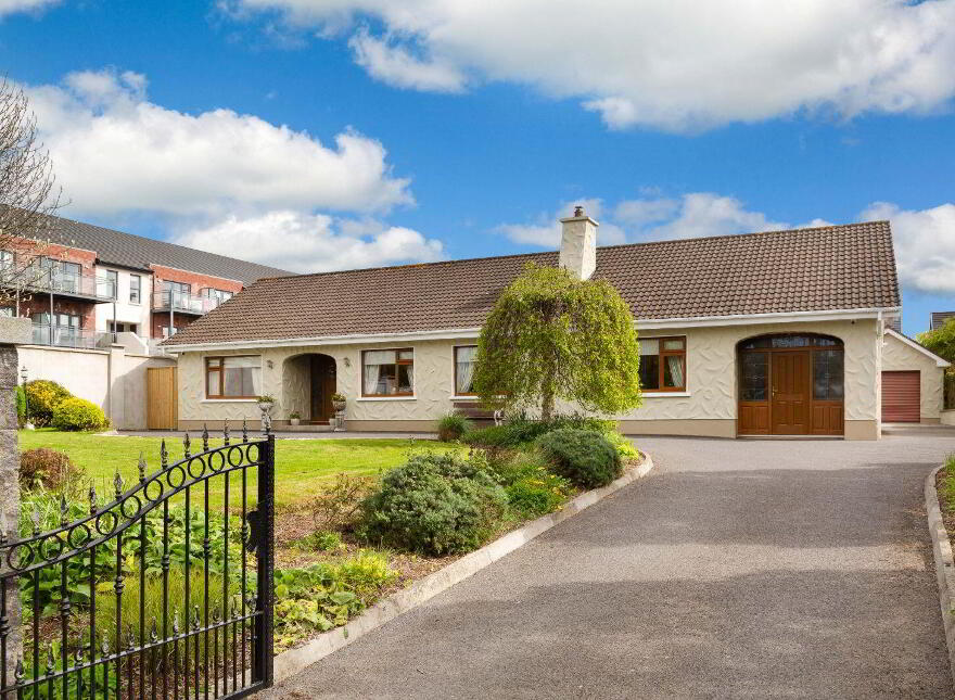 Malfbern, Beamore Road, Drogheda, A92T954