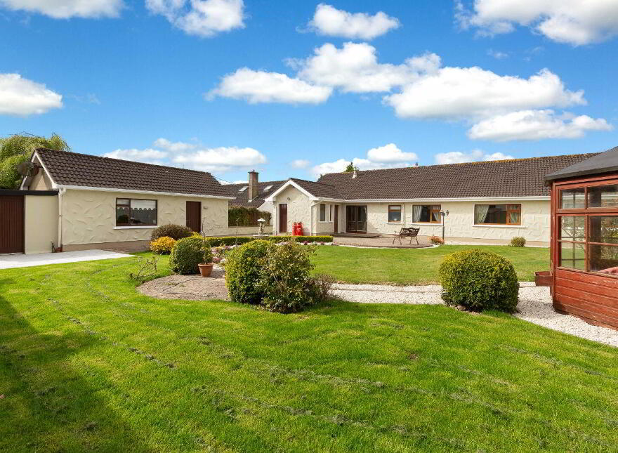 Malfbern, Beamore Road, Drogheda, A92T954