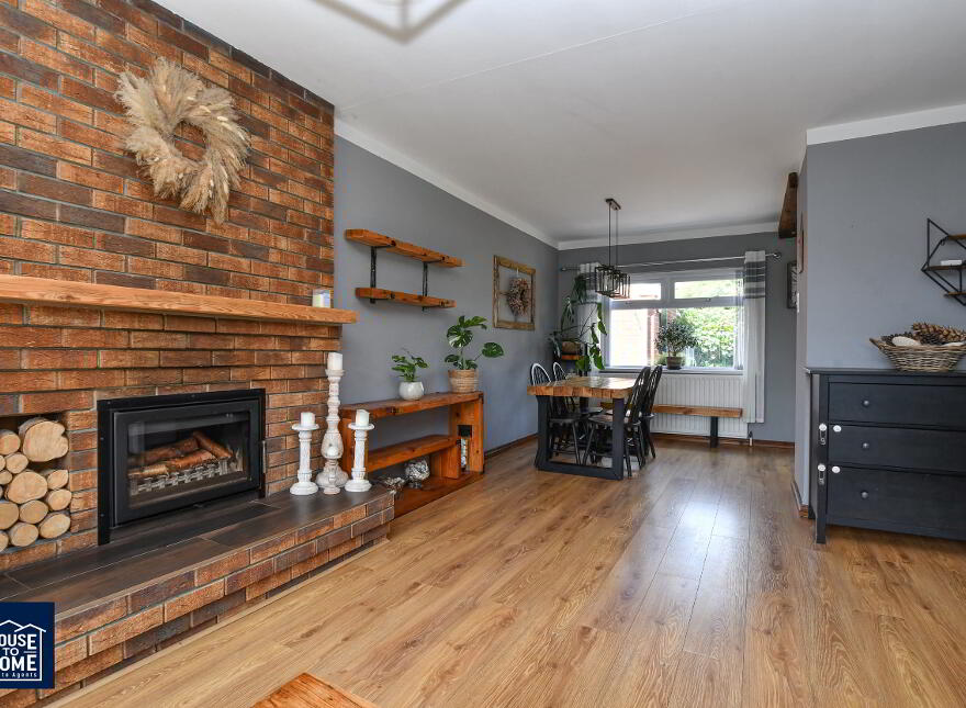 4 Archvale Gardens, Glengormley, Newtownabbey, BT36 6LN