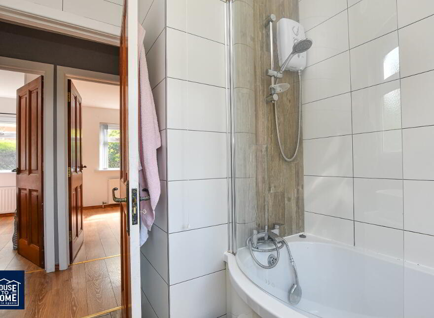 4 Archvale Gardens, Glengormley, Newtownabbey, BT36 6LN