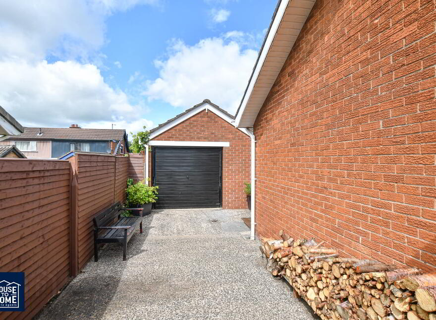 4 Archvale Gardens, Glengormley, Newtownabbey, BT36 6LN