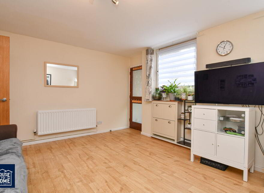 28 Duncairn Parade, Belfast, BT15 2ET