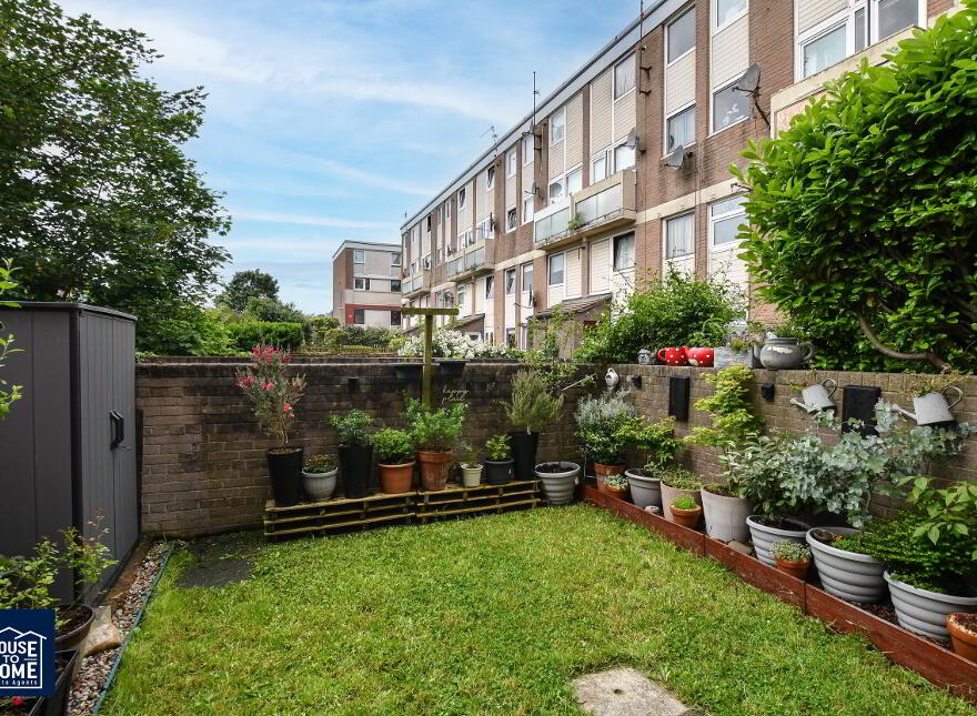 28 Duncairn Parade, Belfast, BT15 2ET