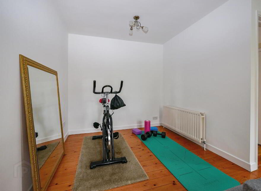 11 Briar Hill, Off Cairnshill Road, Belfast, BT8 6XW