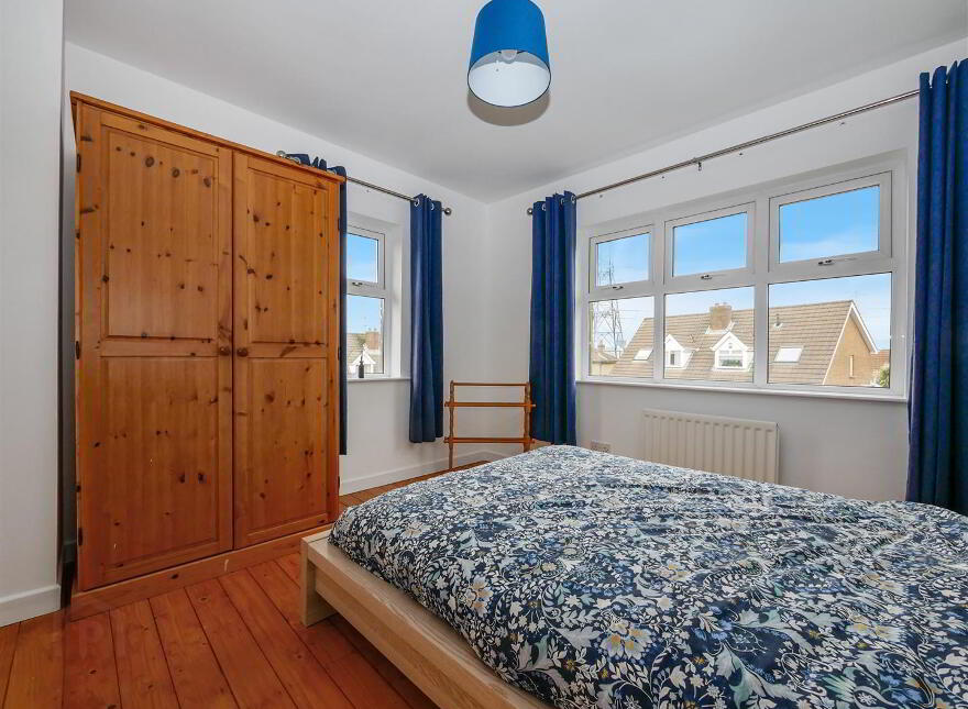11 Briar Hill, Off Cairnshill Road, Belfast, BT8 6XW