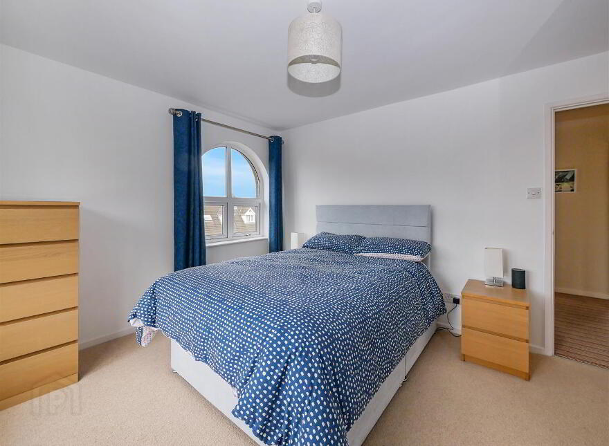 11 Briar Hill, Off Cairnshill Road, Belfast, BT8 6XW