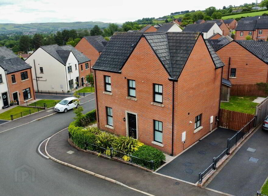 21 Castlegowan Park, Belfast, BT5 7WG