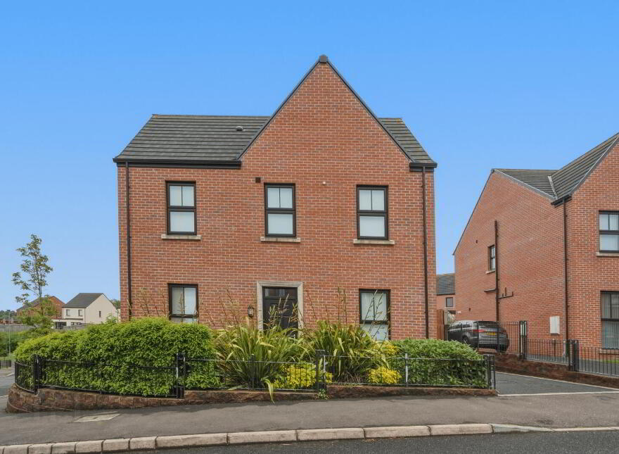 21 Castlegowan Park, Belfast, BT5 7WG
