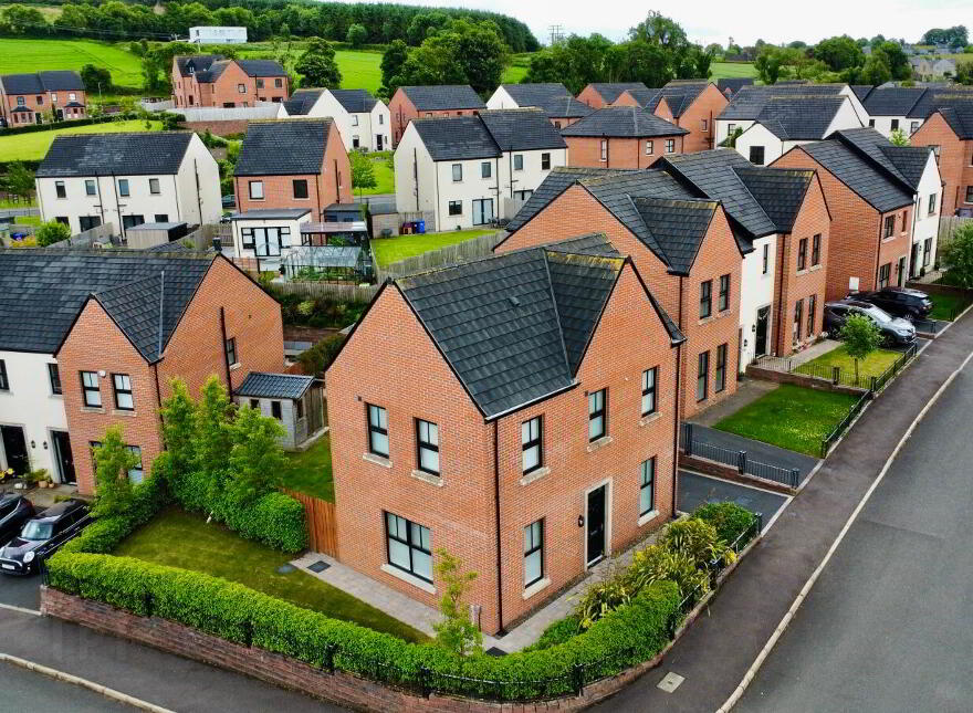 21 Castlegowan Park, Belfast, BT5 7WG