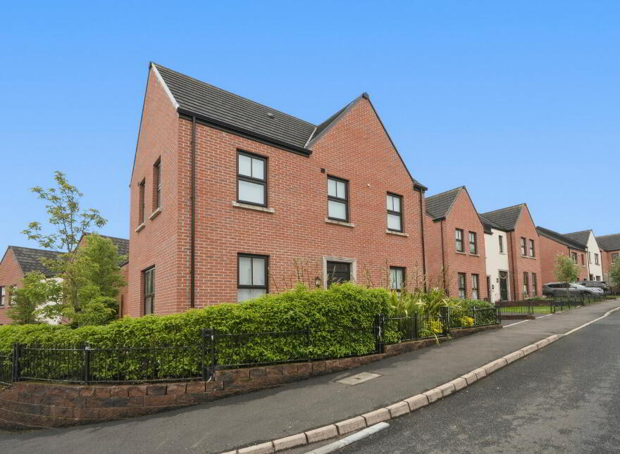 21 Castlegowan Park, Belfast, BT5 7WG