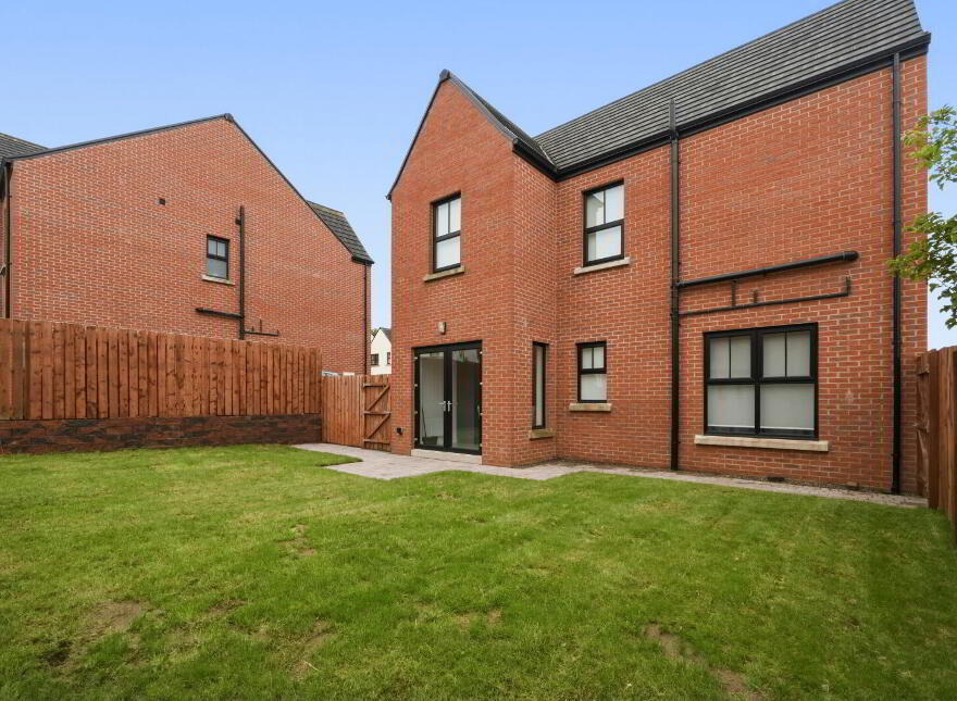 21 Castlegowan Park, Belfast, BT5 7WG