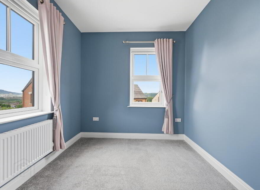 21 Castlegowan Park, Belfast, BT5 7WG