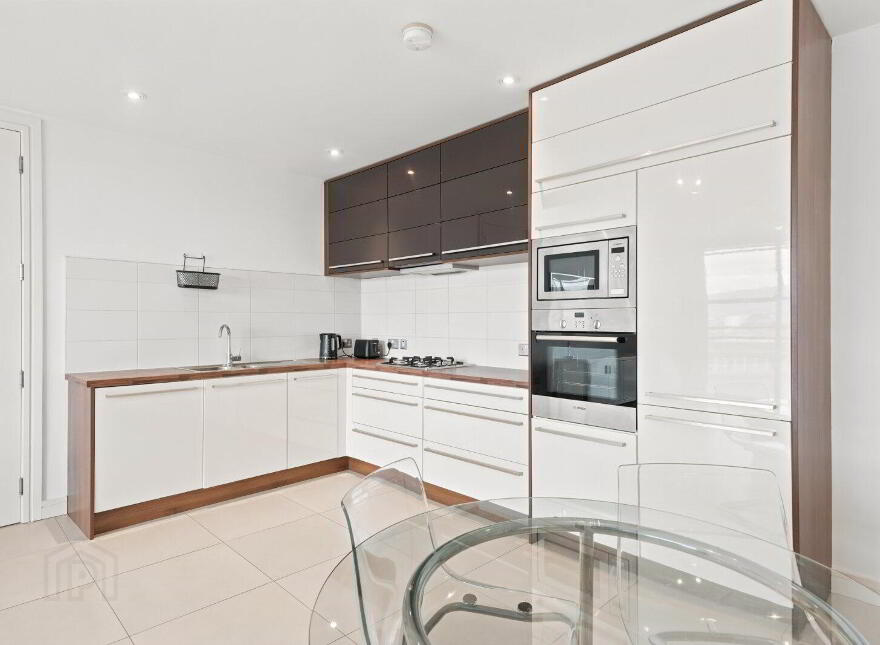Apartment 12.34 The Arc 2K Queens Road, Titanic Quarter, Belfast, BT3 9FH