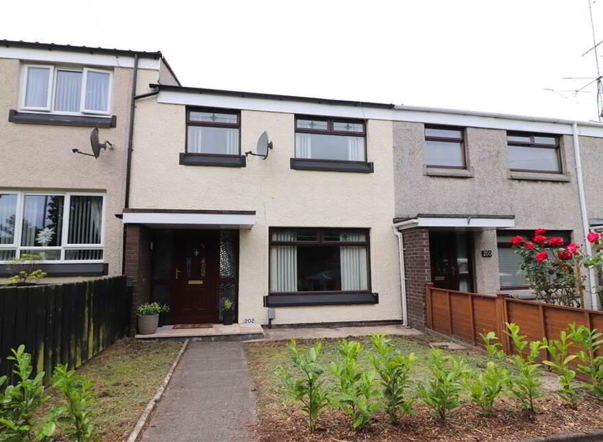202 Ashmount Gardens, Hillhall Road, Lisburn, BT27 5DB
