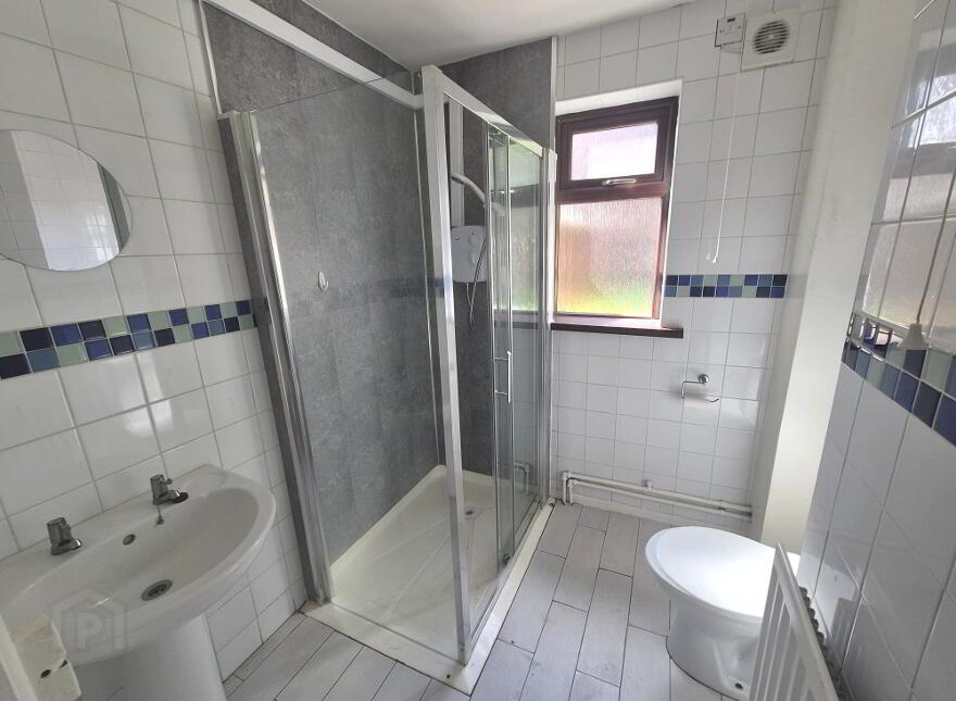 5 Brookville Court, Antrim Road, Belfast, BT14 6EX