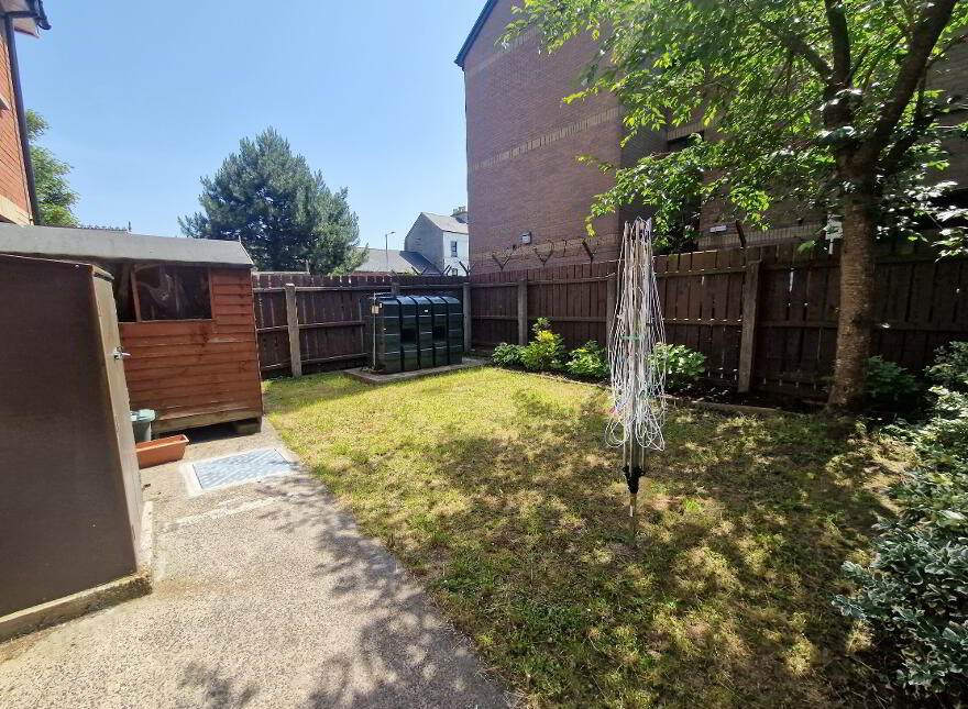 5 Brookville Court, Antrim Road, Belfast, BT14 6EX