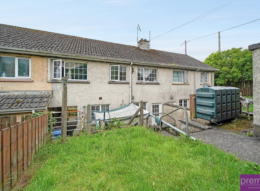 25 Fairmount Park, Dungannon, BT70 1EB