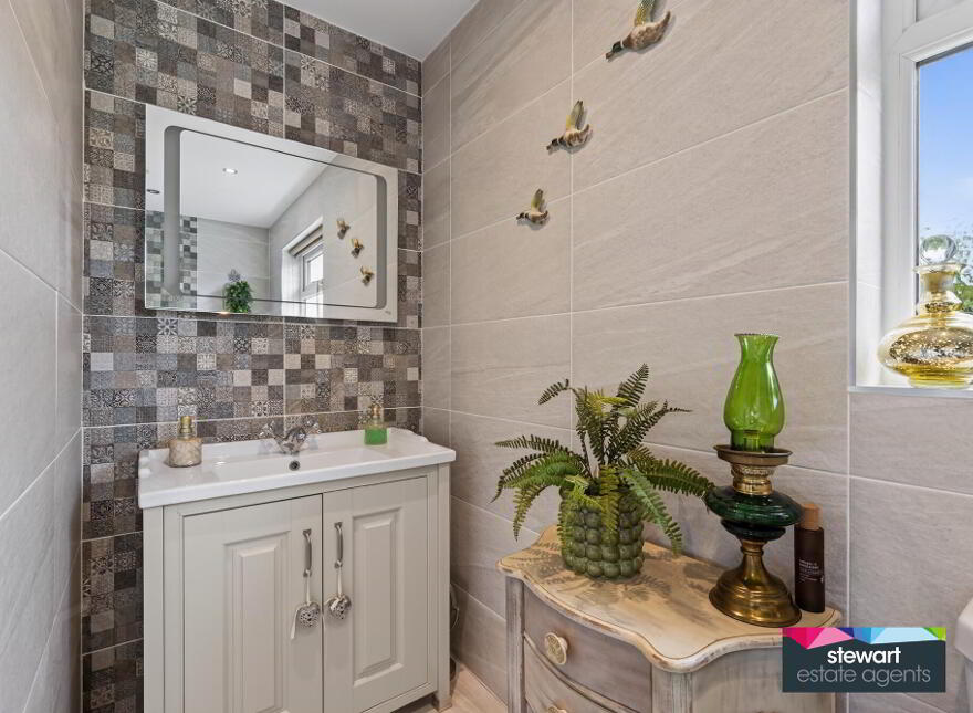 10 Glenshane, Banbridge Road, Lurgan, BT66 7HE