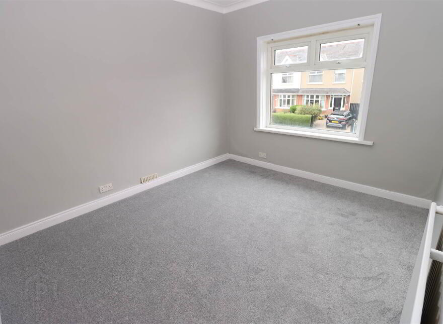 5 Pommern Parade, Castlereagh, Belfast, BT6 9FX