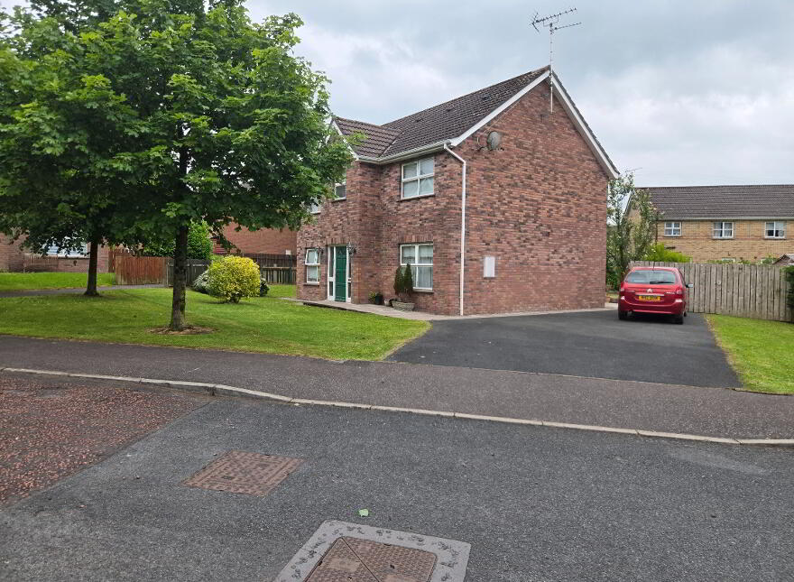 4 BED DETACHED HOUSE, 9 Coolnagard Brae, Omagh, BT78 1GB