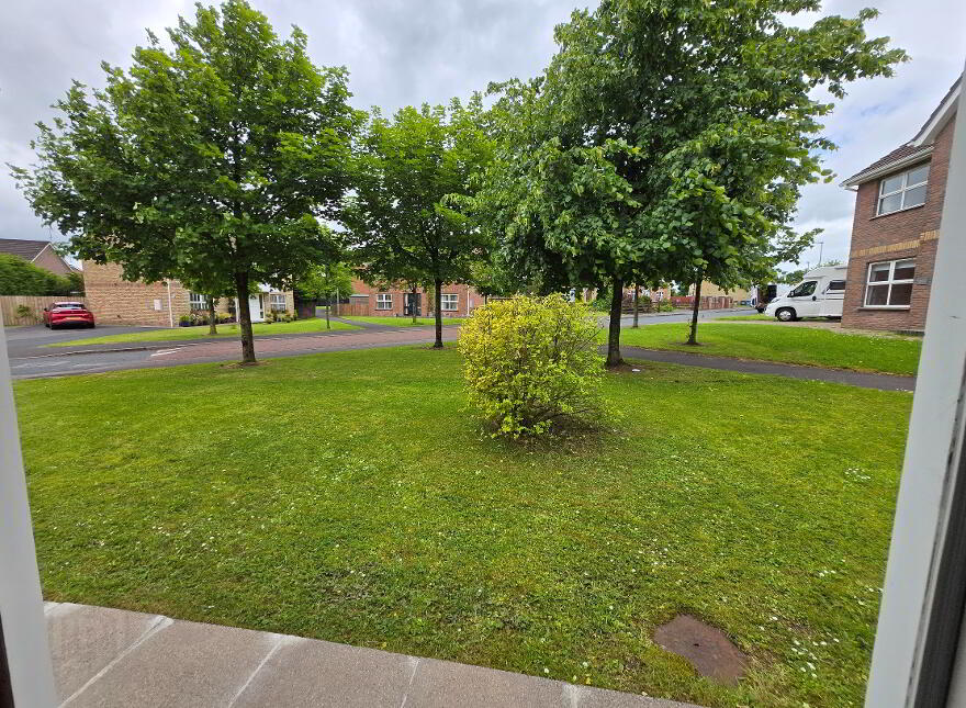 4 BED DETACHED HOUSE, 9 Coolnagard Brae, Omagh, BT78 1GB