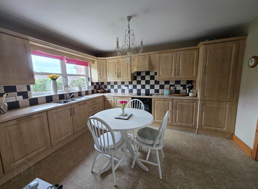 4 BED DETACHED HOUSE, 9 Coolnagard Brae, Omagh, BT78 1GB