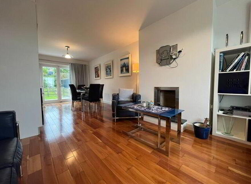 9 Ardmanagh Beg, Schull, P81K654