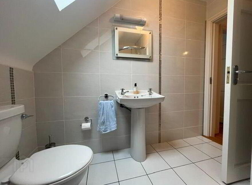 9 Ardmanagh Beg, Schull, P81K654