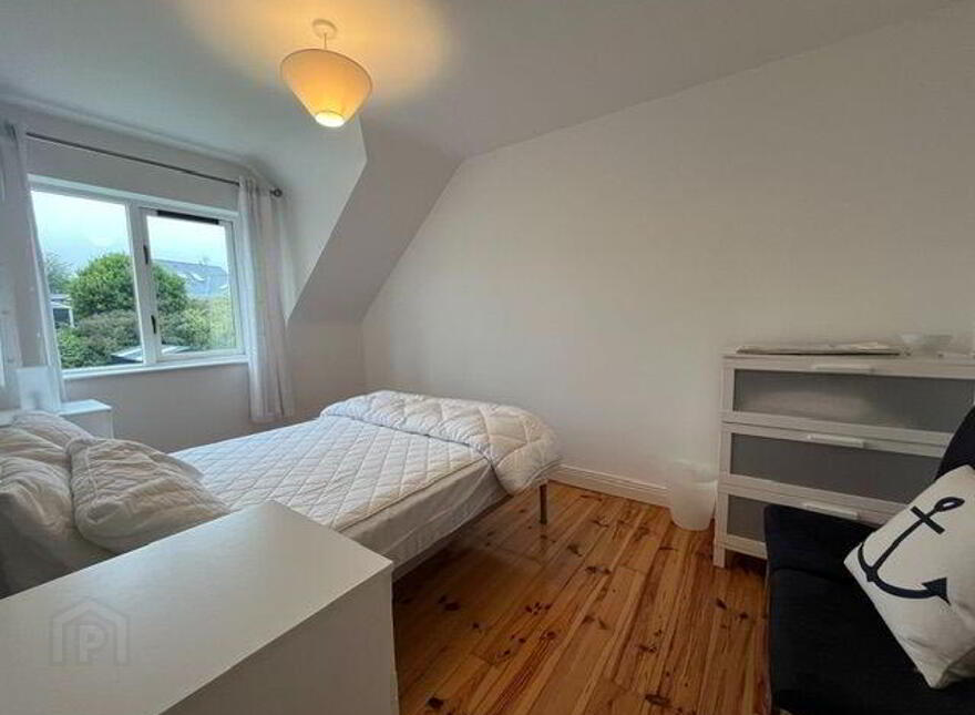 9 Ardmanagh Beg, Schull, P81K654