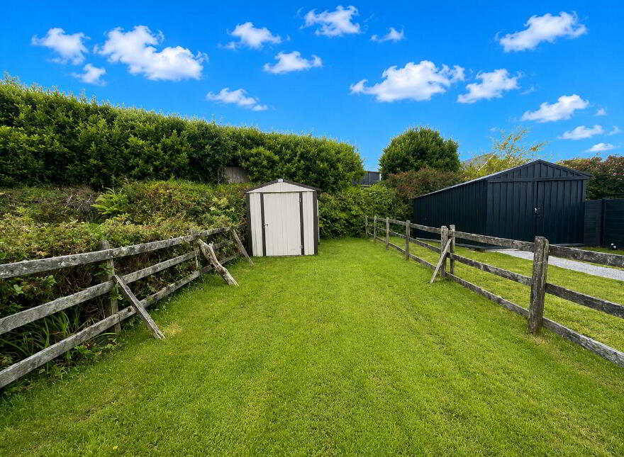 9 Ardmanagh Beg, Schull, P81K654