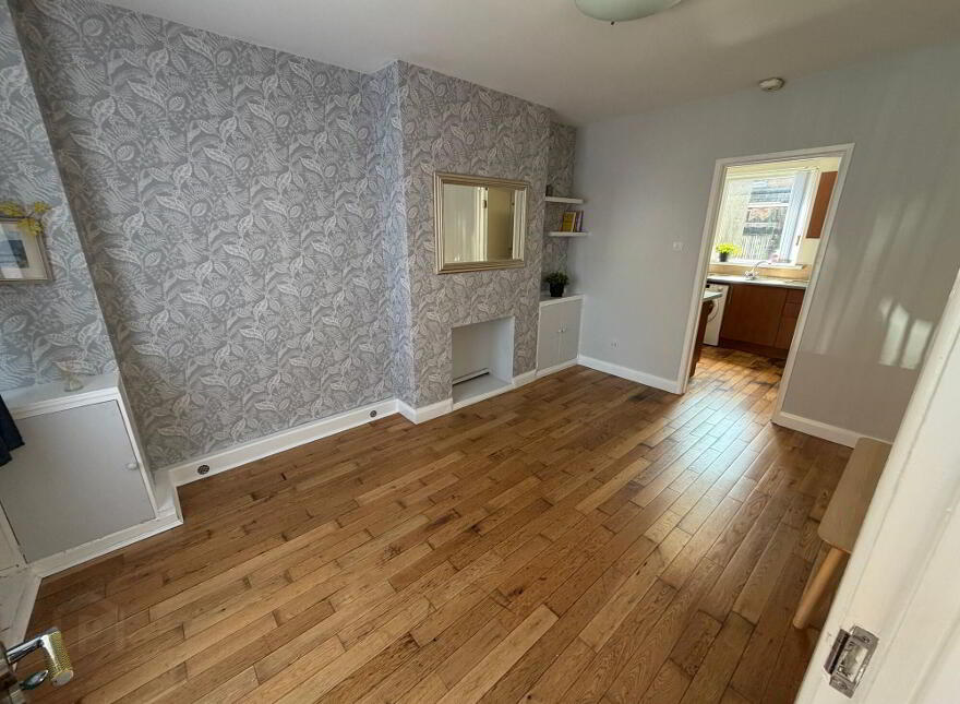 8 North King Street, Belfast, BT13 2GR