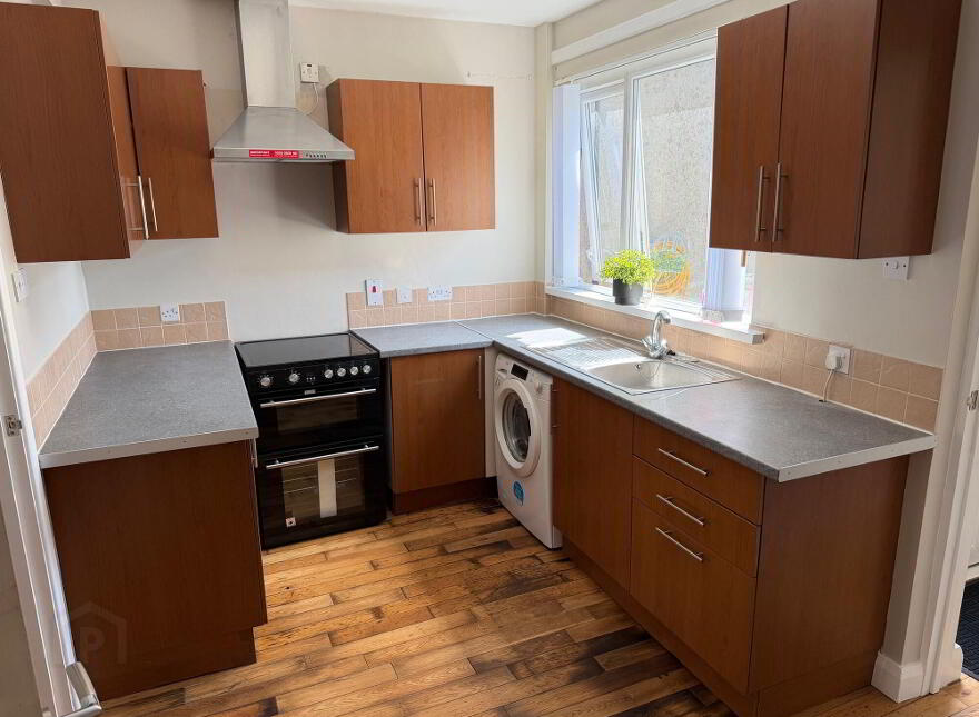 8 North King Street, Belfast, BT13 2GR