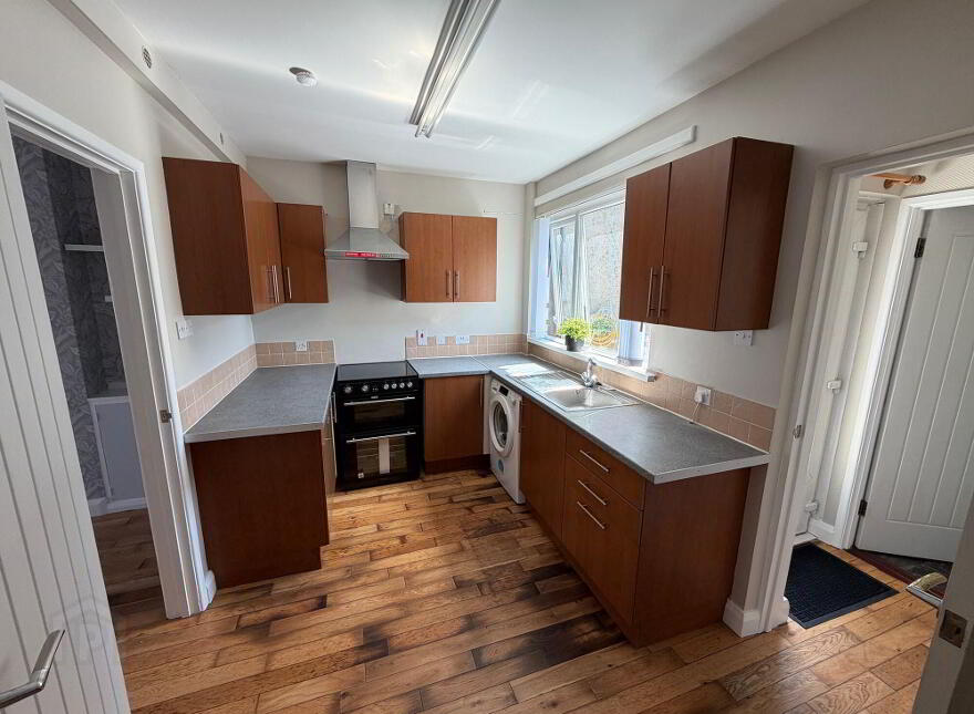 8 North King Street, Belfast, BT13 2GR