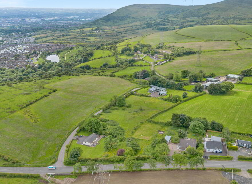 199 Ballyhill Road, Belfast, BT14 8SF