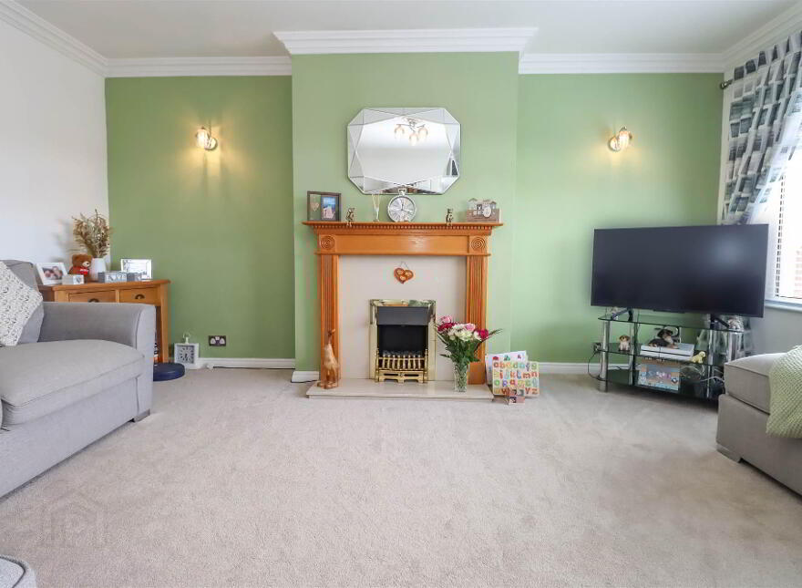 2 Ferndene Gardens, Dundonald, Belfast, BT16 2EP