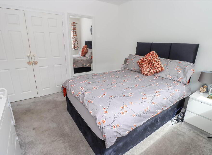 2 Ferndene Gardens, Dundonald, Belfast, BT16 2EP
