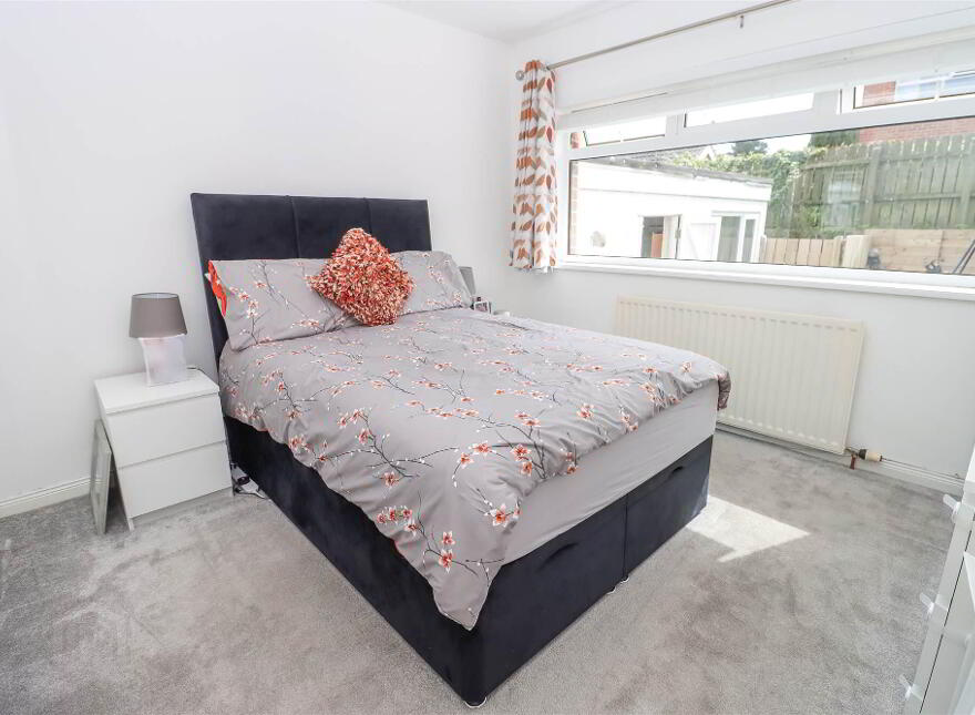 2 Ferndene Gardens, Dundonald, Belfast, BT16 2EP