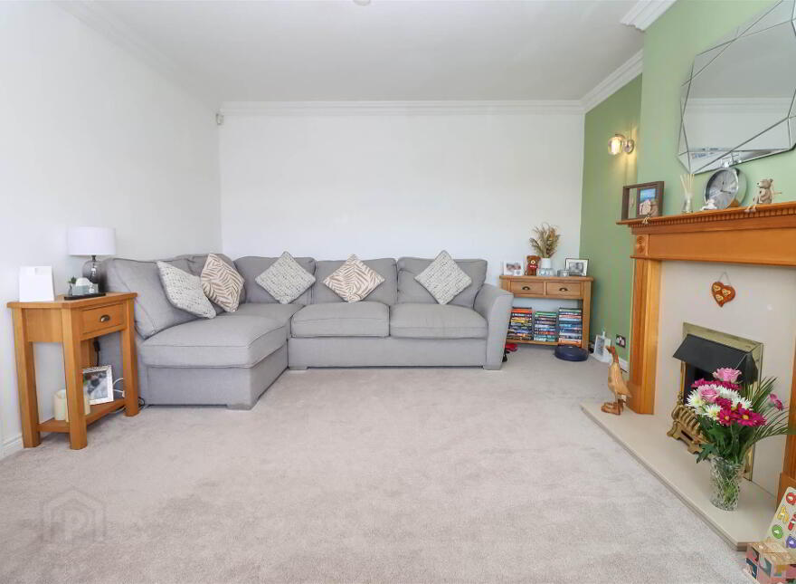 2 Ferndene Gardens, Dundonald, Belfast, BT16 2EP