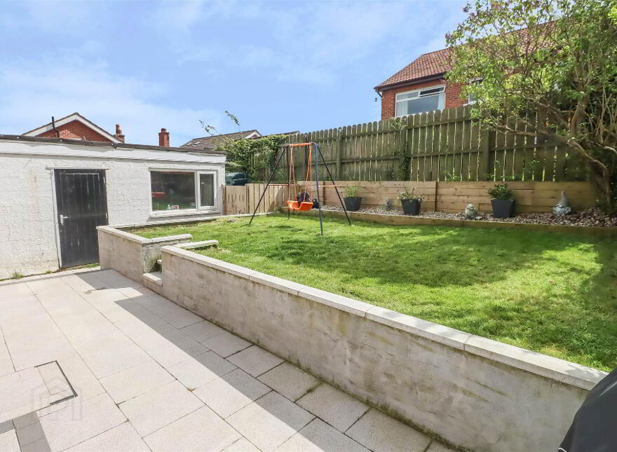 2 Ferndene Gardens, Dundonald, Belfast, BT16 2EP