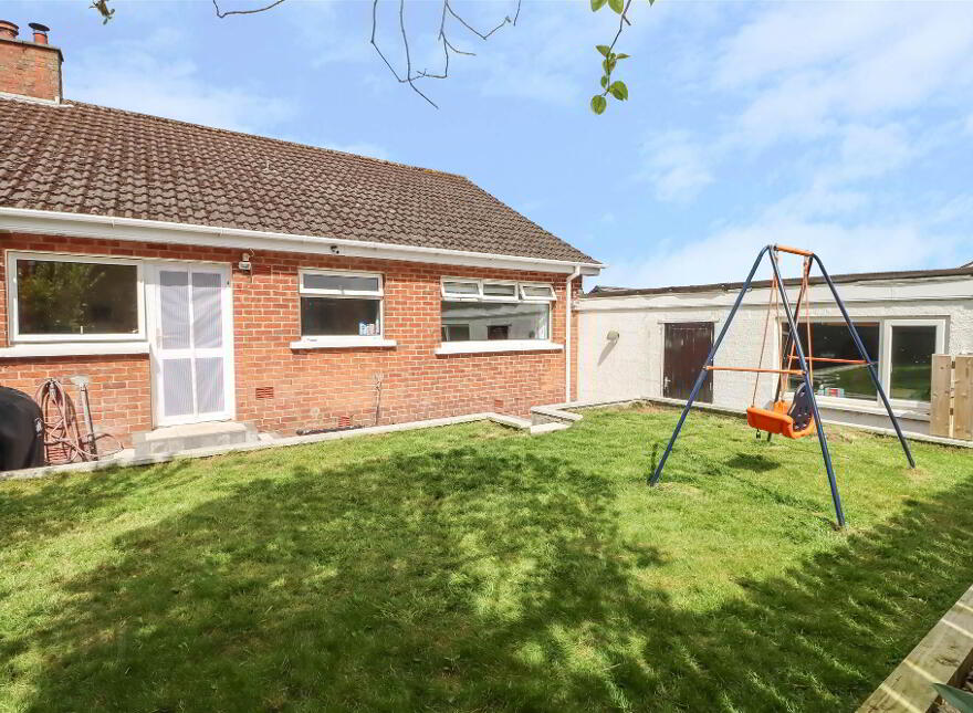 2 Ferndene Gardens, Dundonald, Belfast, BT16 2EP