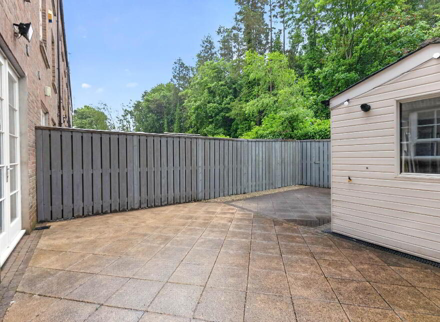 13 Park Lane Gate, Hillborough, Hillsborough, BT26 6FT
