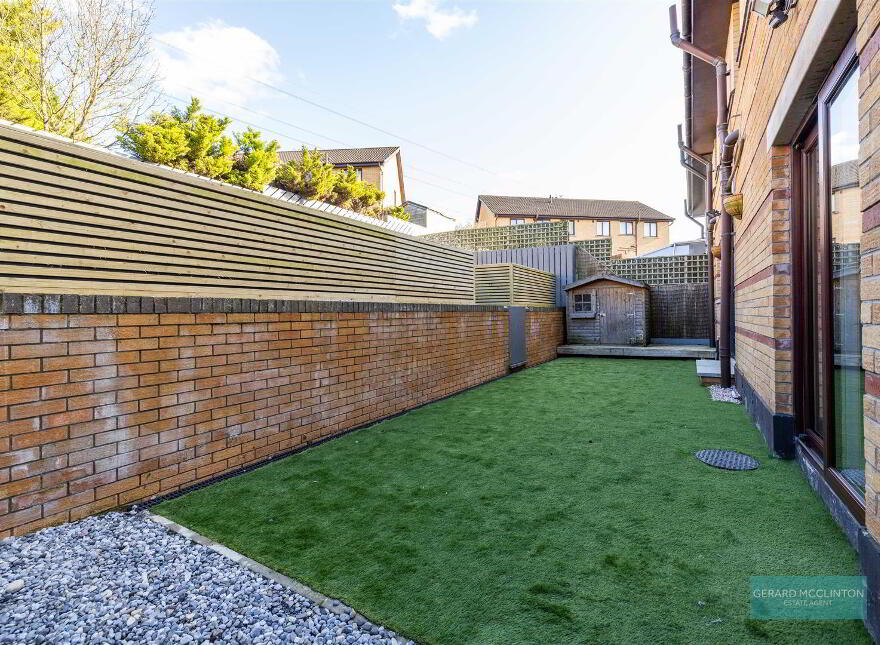 113 Laurelgrove Dale, Belfast, BT8 6ZE