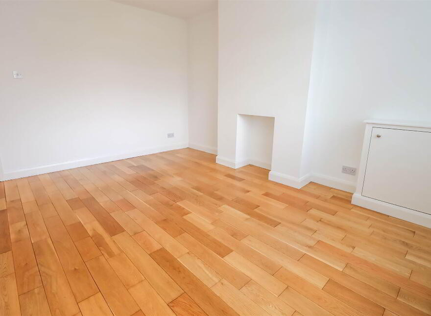 38 Moatview Park, Dundonald, Belfast, BT16 2BE