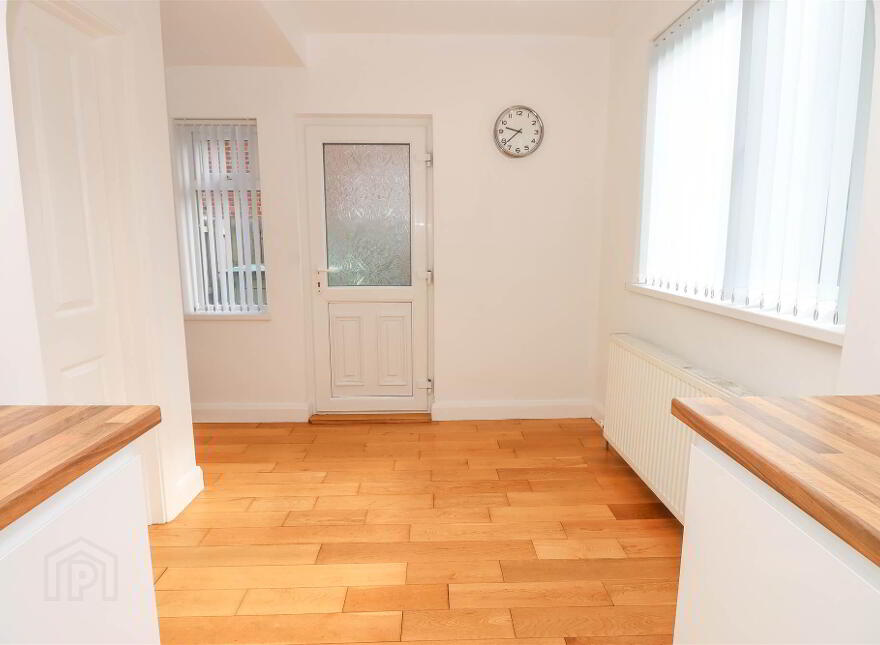 38 Moatview Park, Dundonald, Belfast, BT16 2BE