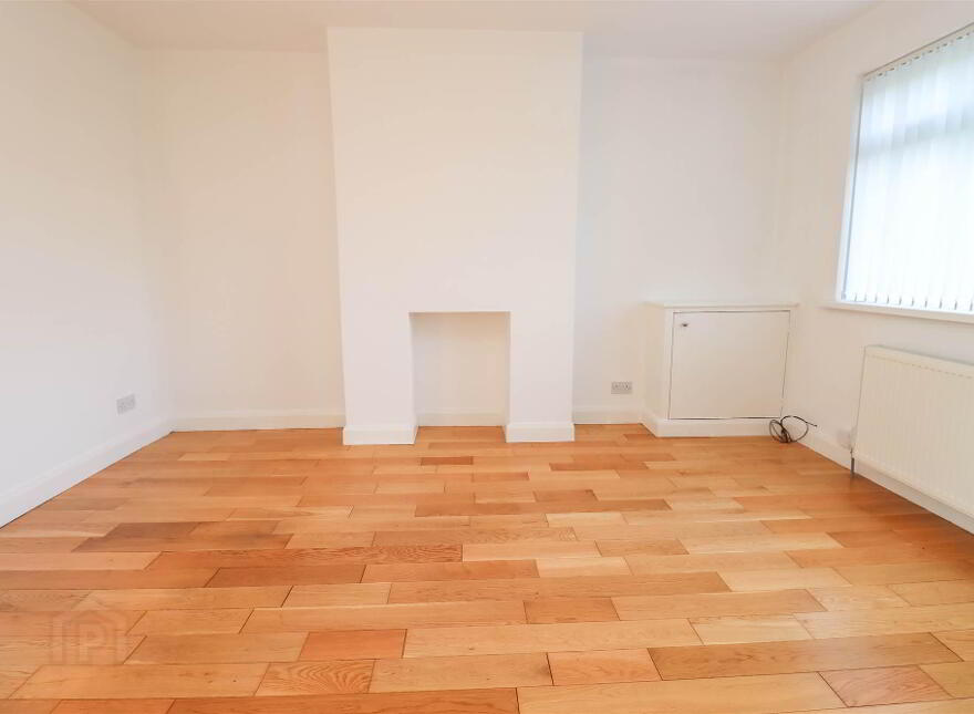 38 Moatview Park, Dundonald, Belfast, BT16 2BE